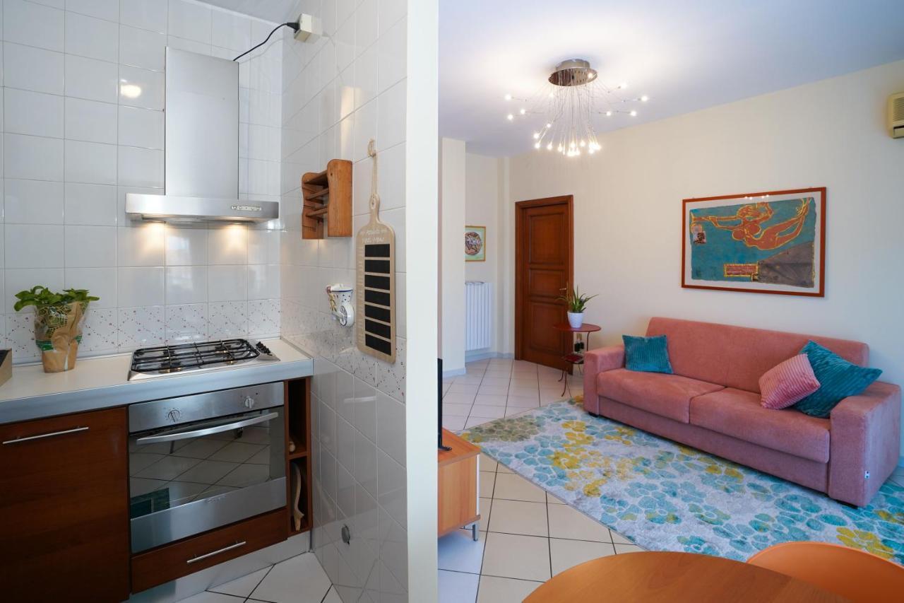 La Casa Di Azzurra Centro Citta Appartamento Fino A 4 Posti Letto E 2 Bagni Foggia Zewnętrze zdjęcie
