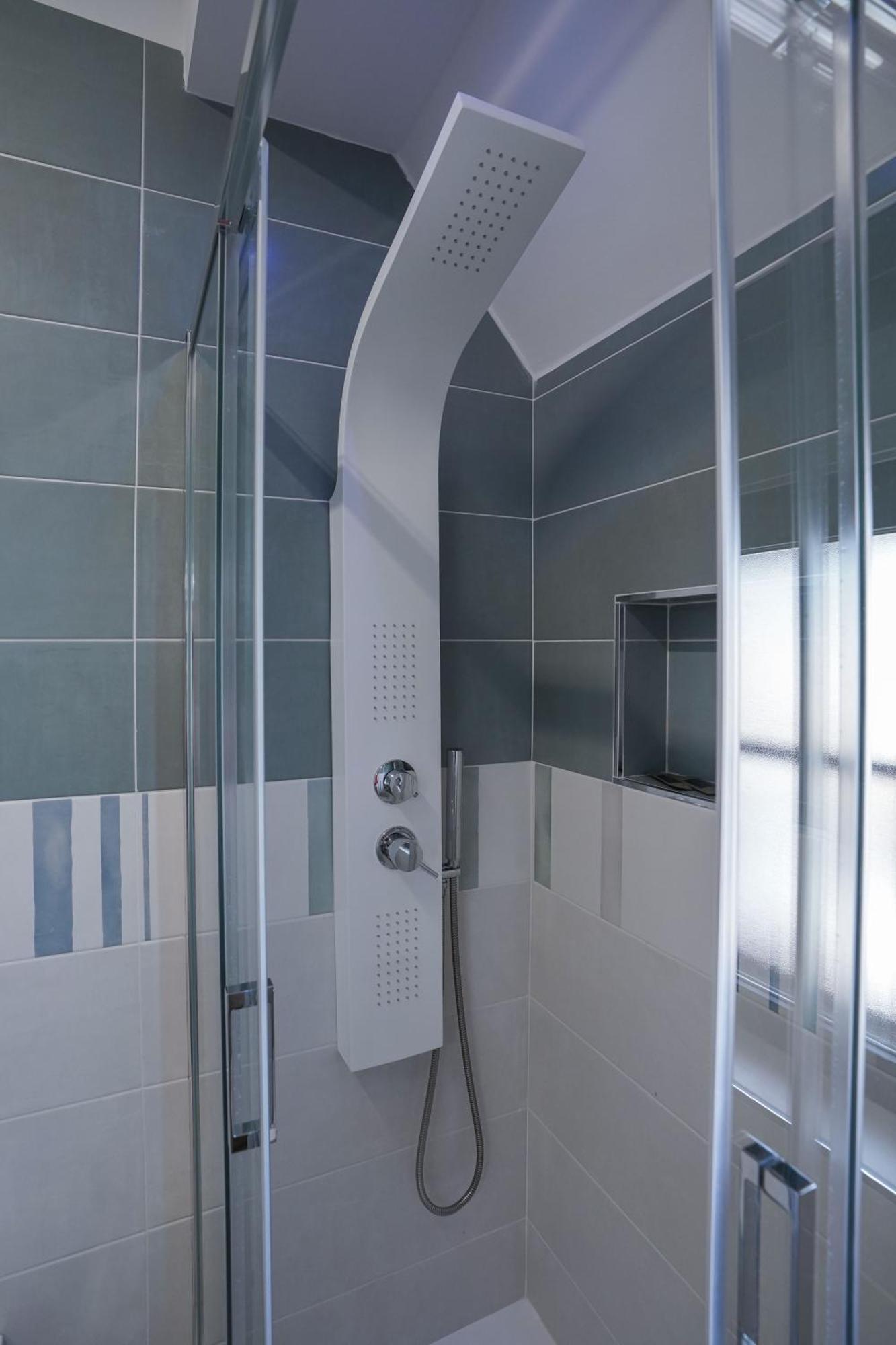 La Casa Di Azzurra Centro Citta Appartamento Fino A 4 Posti Letto E 2 Bagni Foggia Zewnętrze zdjęcie