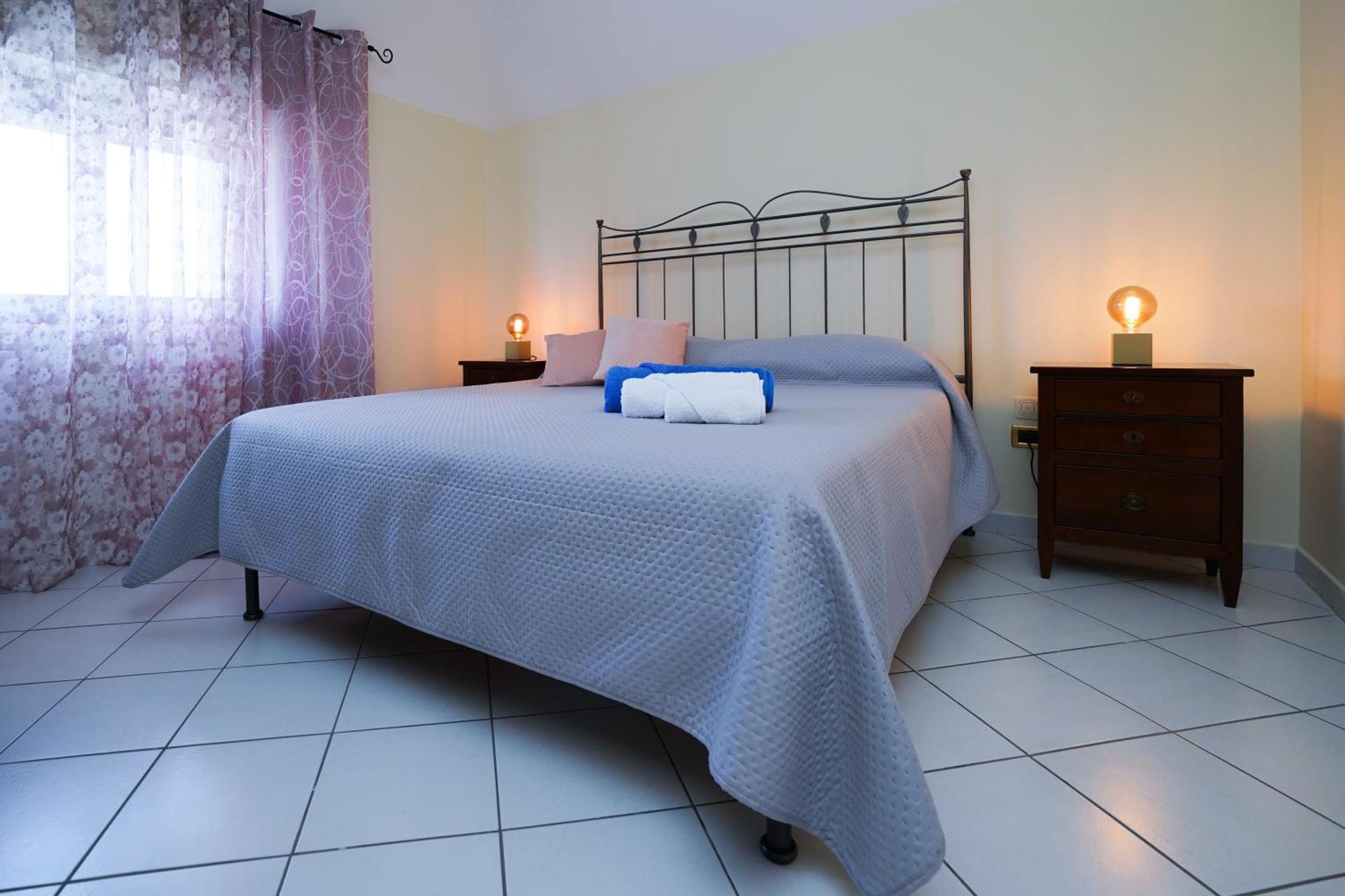 La Casa Di Azzurra Centro Citta Appartamento Fino A 4 Posti Letto E 2 Bagni Foggia Zewnętrze zdjęcie
